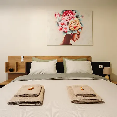 Floret 테살로니키